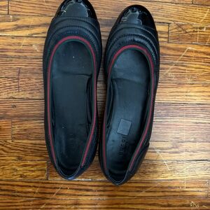 Gucci black flat